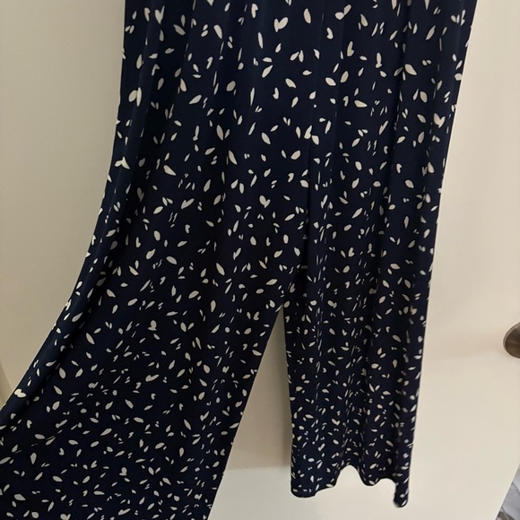 Kalieigh Rochelle Women’s Medium Navy Sleeveless Jumpsuit with White Polka Dot - Picture 6 of 9